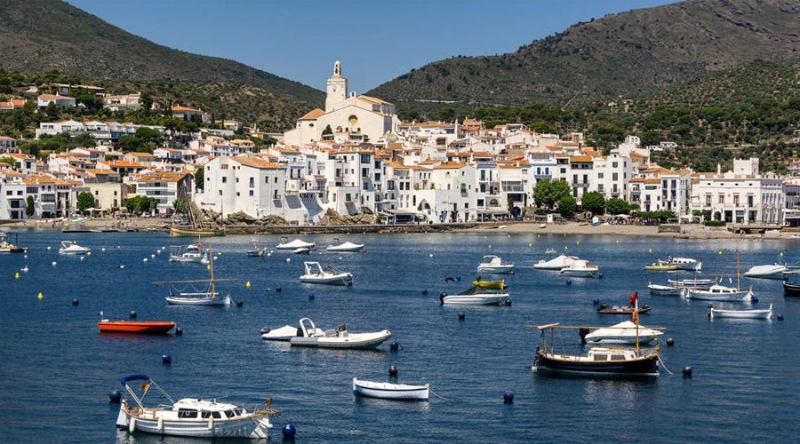 Cadaqués, el pueblo más bonito del mundo, al menos para Dalí - Misswood